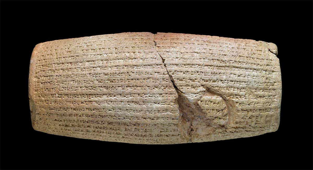 استوانه کوروش، بابل، ۵۳۹ پیش از میلاد. استوانه کوروش، بابل، ۵۳۹ پیش از میلاد.