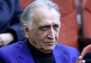 انتقاد احمد نجفی به رامبد جوان و احسان علیخانی