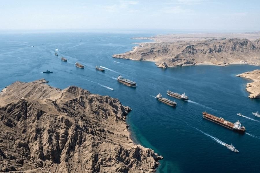 تهدیدِ توخالی یا عقب‌گردِ زیرکانه؟ تحلیلی از اکونومیست