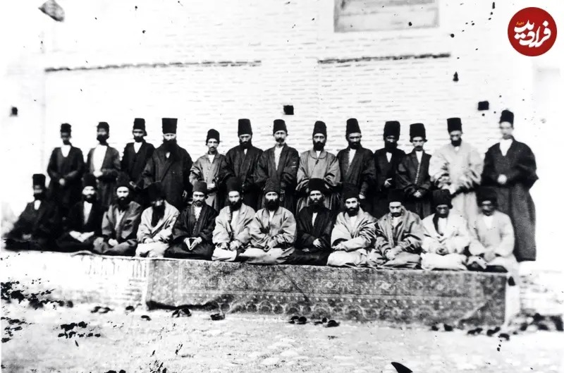 خوانین و روسای شهر ساری را در زمان سفر ناصرالدین شاه