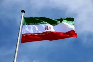 نصب پرچم ایران در خیابان‌های بنگلادش