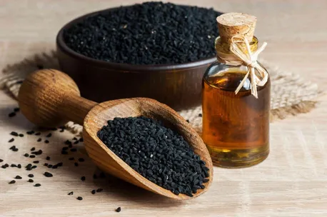 سیاه دانه و سرطان؛ واقعیت علمی پشت یک ادعای قدیمی