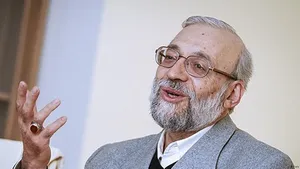 لاریجانی: رفتن آقای قالیباف و تیم مذاکره کننده به اسلام آباد اشتباه بود