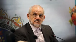 رئیس دفتر رئیس جمهور: ۲۵۰ هزار بشکه افزایش تولید نفت در دستور کار است