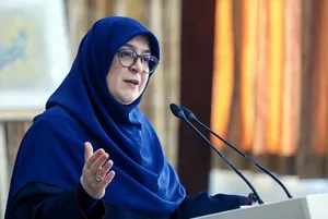 سخنگوی دولت: تغییر قیمت یا سهمیه بنزین قطعی است