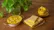 طرز تهیه بستنی سنتی زعفرانی در خانه؛ بدون یخ‌زدگی و با بافت کشدار