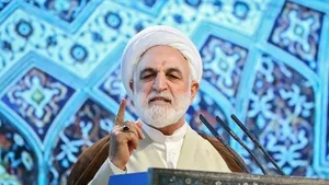 اژه‌ای: دادگاه باید علنی باشد و برای مردم پخش شود