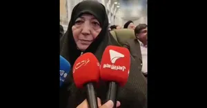 طیبه ماهروزاده، مادر همسر رهبری: آقا مجتبی هنگام تدفین رهبر شهید، در حرم امام رضا بودند