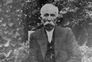 پلوخوری «مستوفی‌الممالک» در یک مهمانی در اصفهان؛ یک قرن قبل (عکس)
