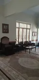 عصا و عمامه ای که جان سیاستمدار را نجات داد
