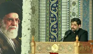 قرائت زیارت امین‌الله توسط حاج سیدمجید بنی‌فاطمه در دومین شب بزرگداشت رهبر شهید