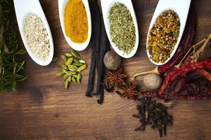 داروخانه خانگی قلب؛ 6 ادویه شگفت انگیز که رگ های شما را پاکسازی می کنند
