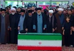 اقامه نماز آیت‌الله مصطفی خامنه‌ای بر پیکر پدر در حرم مطهر رضوی