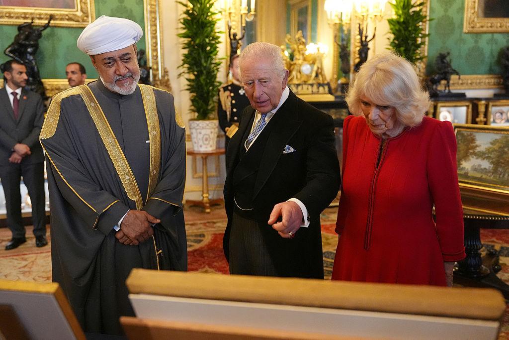 ضیافت شام پادشاه بریتانیا برای سلطان عمان (+عکس) / اشاره چارلز به حدیث پیامبر اسلام درباره عمان ضیافت شام پادشاه بریتانیا برای سلطان عمان (+عکس) / اشاره چارلز به حدیث پیامبر اسلام درباره عمان