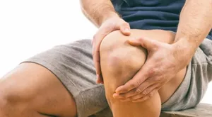 کیست بیکر زانو چیست و چگونه درمان میشود؟