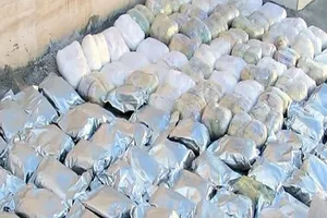کشف ۷۰۰ کیلوگرم مواد مخدر و انهدام شبکه قاچاق در خراسان رضوی