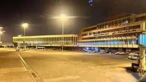 آمریکا پایگاه ویکتوریا در فرودگاه بغداد را به عراق تحویل داد