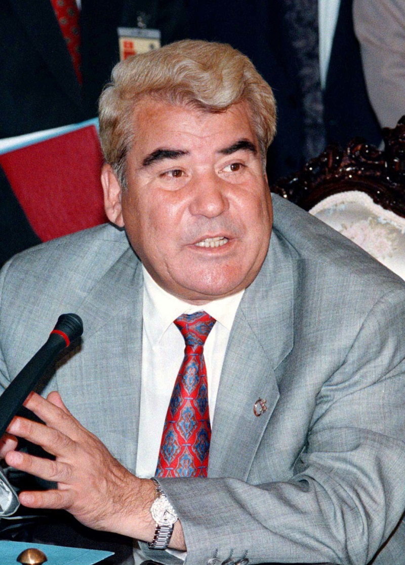 صفرمراد نیازف – ترکمنستان صفرمراد نیازف – ترکمنستان