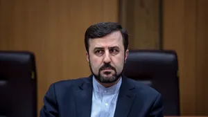 غریب‌آبادی: در مورد متن توافق، خیلی جلو رفتیم/ رفع تحریم‌ها و مباحث مرتبط با هسته‌ای در مرحله دوم مذاکرات قرار دارند
