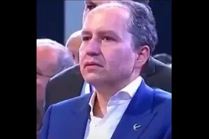 اشک‌های فرزند اربکان در مراسم ادای احترام به امام شهید