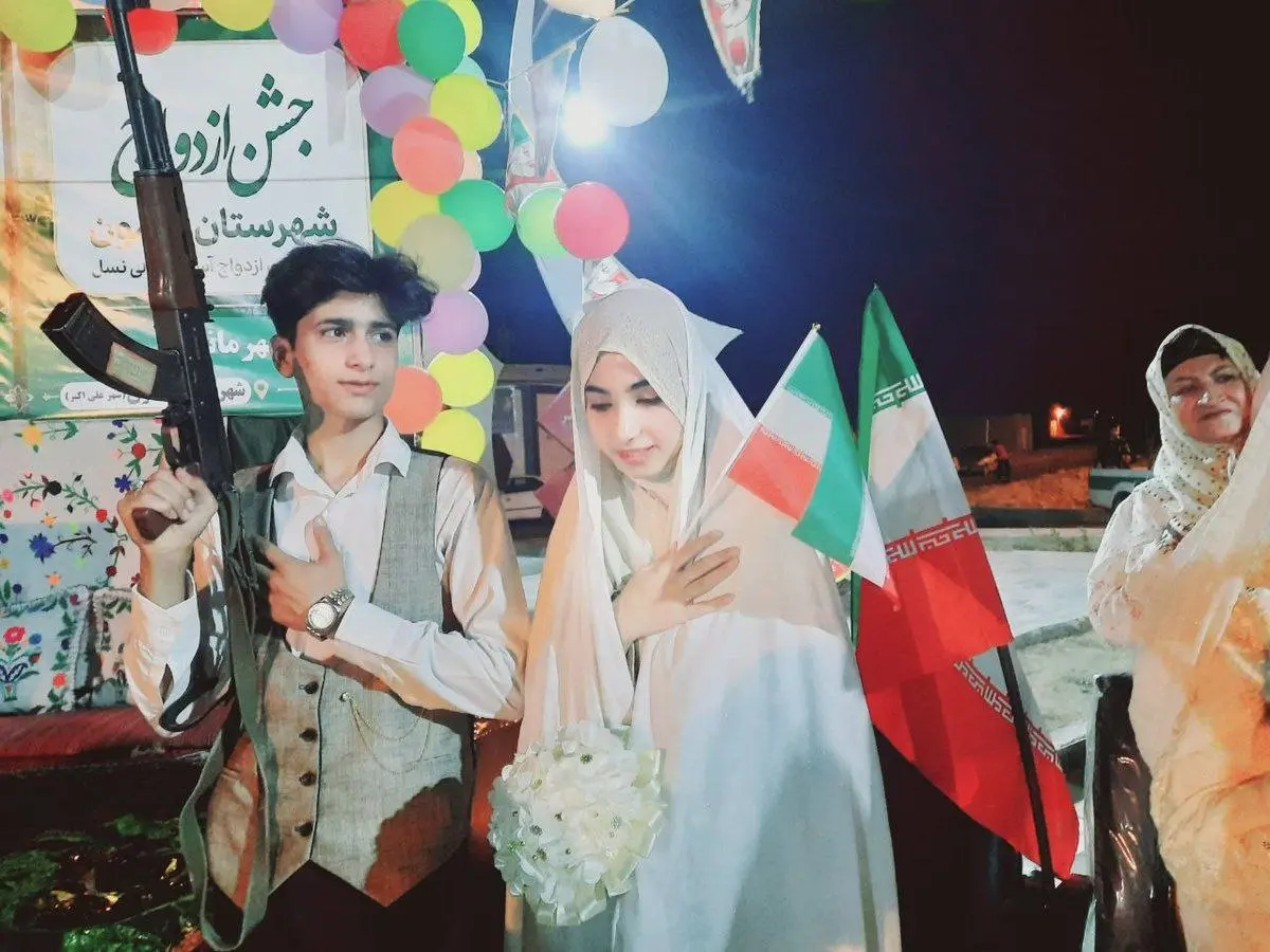 داماد و عروس نوجوان