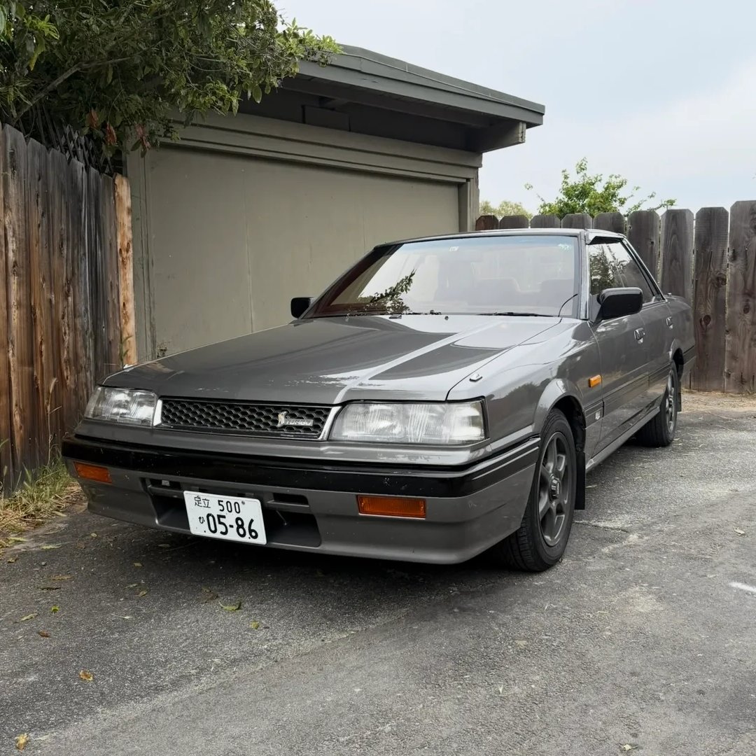 نیسان اسکایلاین GT نیسان اسکایلاین GT