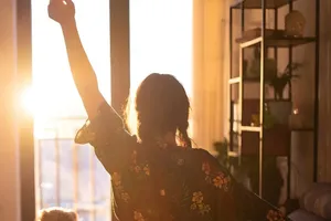 چگونه بدون آلارم از خواب بیدار شویم؟