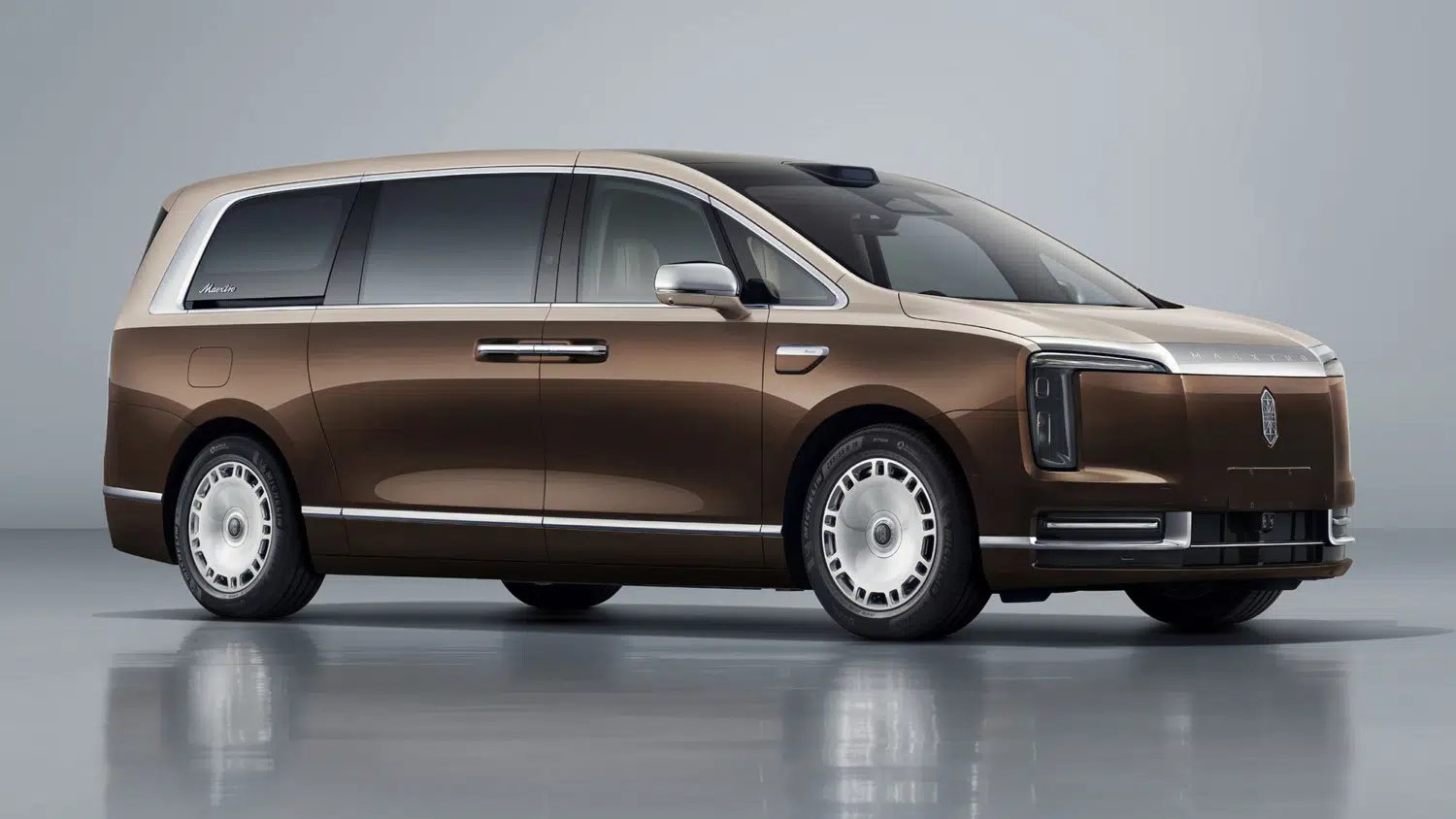 ام پی وی ماکسترو V800