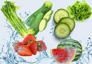 بمب های آبرسان طبیعی؛ معرفی 8 خوراکی با درصد آب بالا (+اینفوگرافیک)