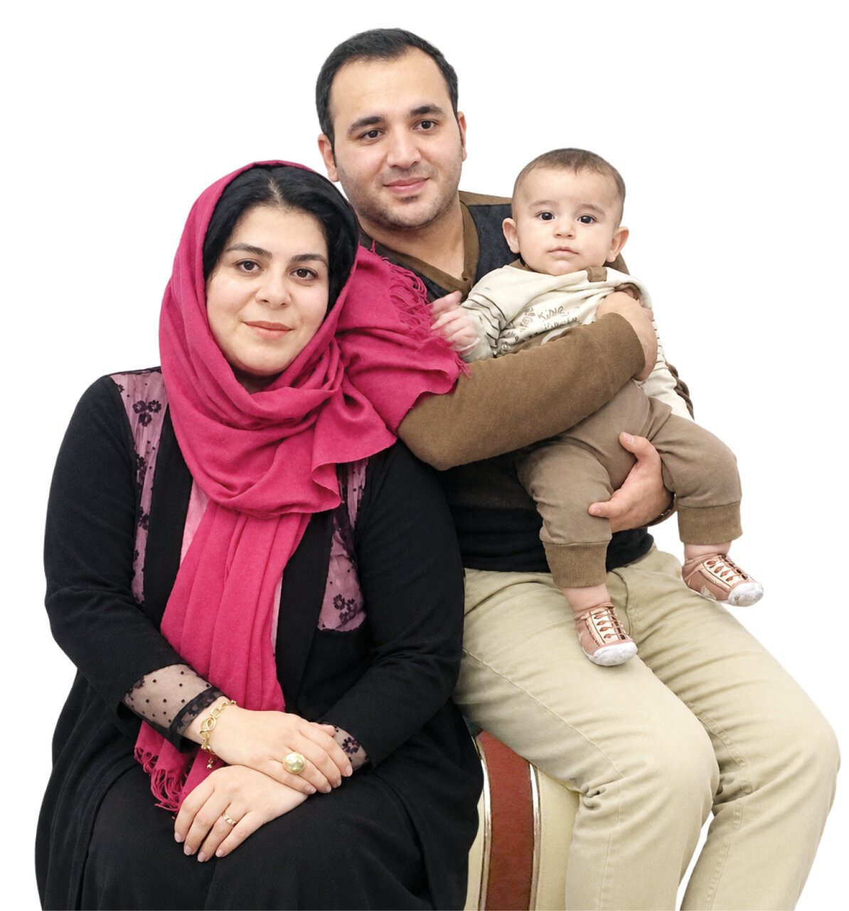 قتل پدر و مادر مقابل چشمان کودک ۸ ساله/ قاتل استاد دانشگاه در آستانه قصاص(+عکس) قتل پدر و مادر مقابل چشمان کودک ۸ ساله/ قاتل استاد دانشگاه در آستانه قصاص(+عکس)
